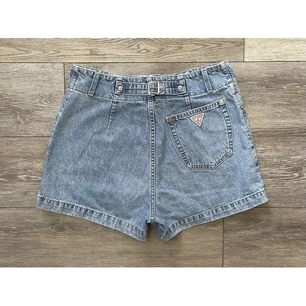 Vtg USA Made Guess High Rise Light Wash Relaxed Fit Buckle Back Jean Short 30”